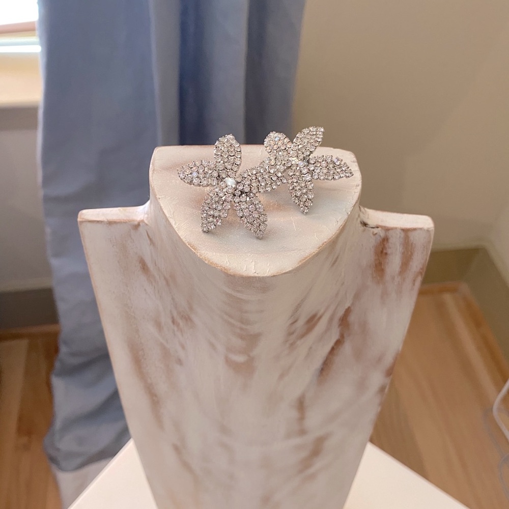 Flower Studs